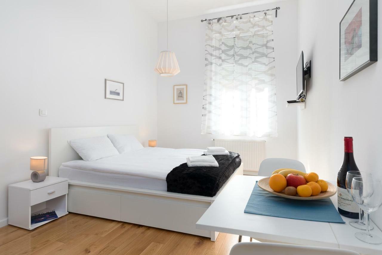 Modern Apartments Near Park Zrinjevac Ζάγκρεμπ Εξωτερικό φωτογραφία